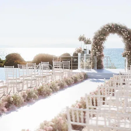 Pomegranate Wellness 5*