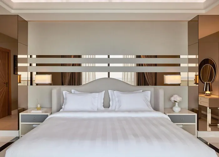 Курортный комплекс Pomegranate Wellness