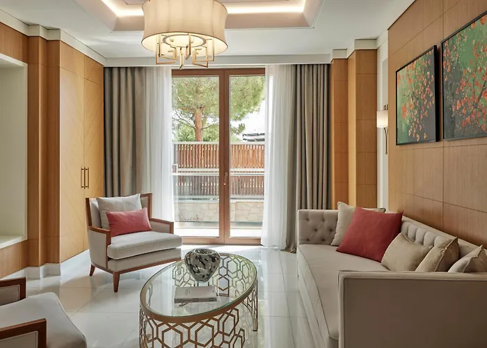 Pomegranate Wellness