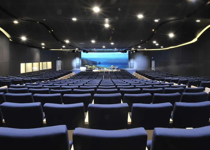 Курортный комплекс Pomegranate Wellness