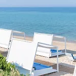Pomegranate Wellness 5*