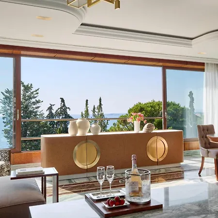 Pomegranate Wellness