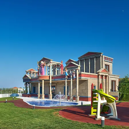 Pomegranate Wellness Здравен курорт 5*