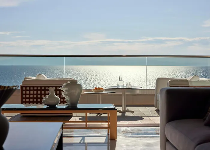 Pomegranate Wellness 5*