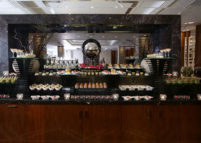 Resort Pomegranate Wellness