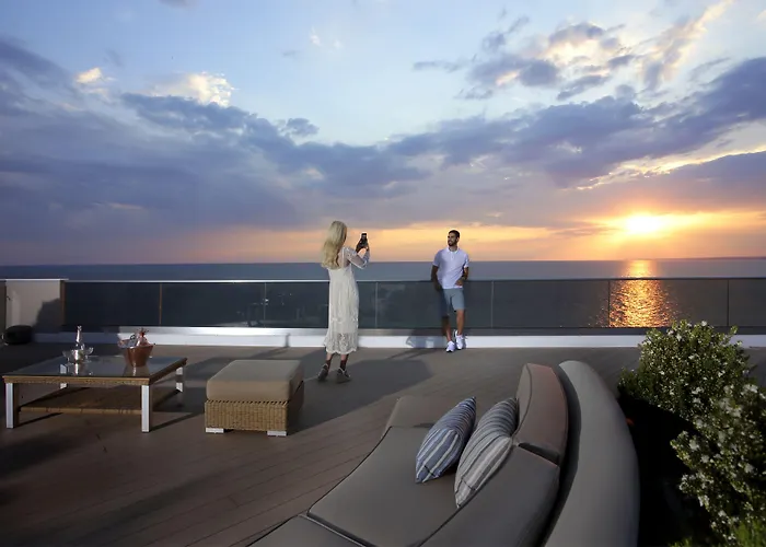 Pomegranate Wellness