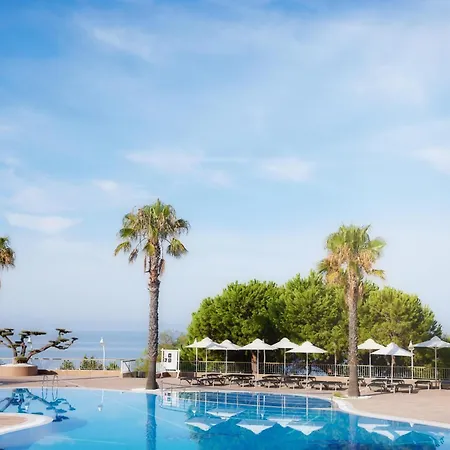Pomegranate Wellness Semesteranläggning (resort)