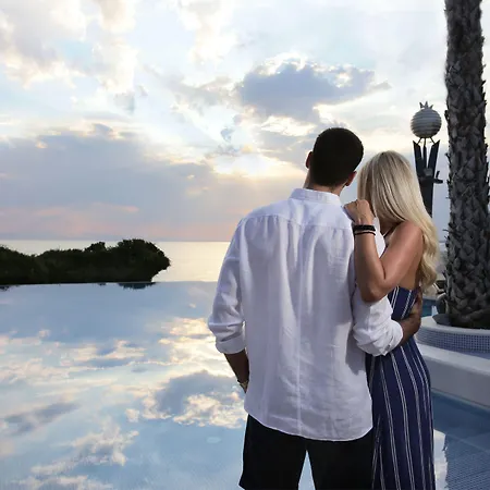 Pomegranate Wellness 리조트 5*